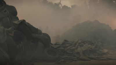 [Wind whistling,
fires crackling] - The Walking Dead: World Beyond