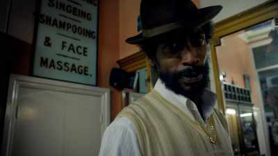 - Windrush.
- -...Windrush. - Snatch