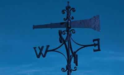 Wind's come around, blowing dead on from the west. - Mary Poppins
