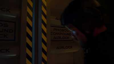 WINSLOW: Get the door. Yeah. - Doom: Annihilation