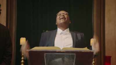 Wipe me down, King Jesus.
God, please. - Bust Down