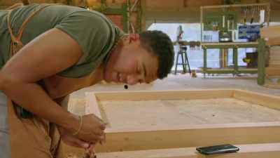 With 16 mortise and tenon joints
to dig out... - Handmade: Britain's Best Woodworker