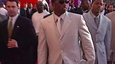 With all that was going on, tensions
rose to a point where both Biggie - Diddy: Monster's Fall