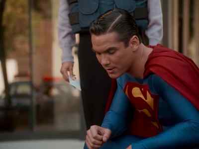 With any luck, this might
put Bad Brain back on ice. - Lois & Clark: The New Adventures of Superman