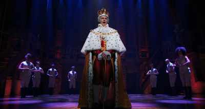[with company] ♪ Da-da-da-da-da
Dat-da-da-da-dai-ah-da ♪ - Hamilton