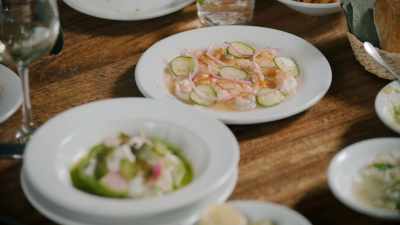 With dishes like
fresh tuna tostadas, - Eva Longoria: Searching for Mexico