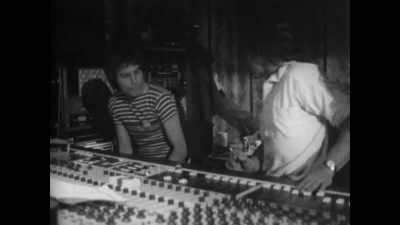 With my kind of songs, - Queen: Rock the World