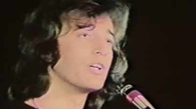 - ♪ With my love ♪ - The Bee Gees: How Can You Mend a Broken Heart