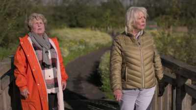 -- With purpose. -- Yes, with purpose.
Let's both do, - Extraordinary Escapes with Sandi Toksvig