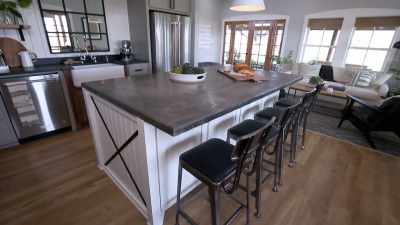 With the help of the community, - Fixer Upper: Behind the Design