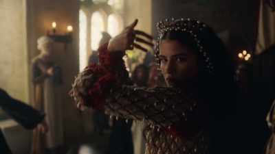 With the Spanish women,
that's how we dance together. - The Spanish Princess
