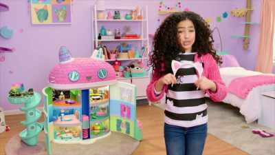 With these magical cat ears, - Gabby's Dollhouse