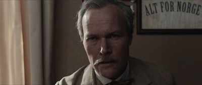 - With or without you.
- I don't have to listen to this. - Amundsen