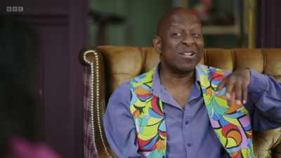 ..with wriggly toes, - Kids' TV: The Surprising Story