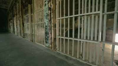 Within hours,
thousands of prisoners - Mysteries of the Abandoned