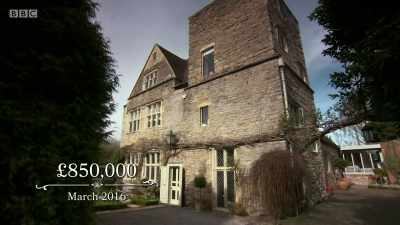 Without a doubt, these ancient
and titled bricks and mortar, - Greatest Escapes to the Country