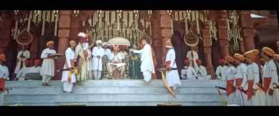 Without a paternal grandson,
an aging king - Samrat Prithviraj