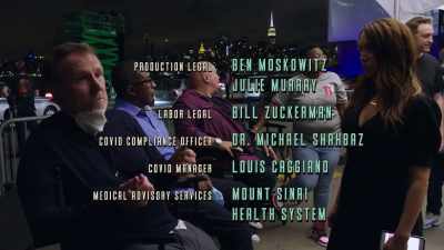 Without him knowing...
Vos' conversation - Colin Quinn & Friends: A Parking Lot Comedy Show