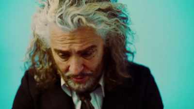 Without knowing what has
happened at the January shows, - The Flaming Lips Space Bubble Film