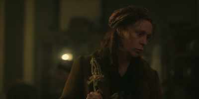 Wolves, maybe German soldiers
who don't know war is over. - Interview with the Vampire