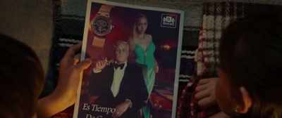 woman-1-maximo-woman-2-maximo - How to Be a Latin Lover