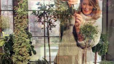 [woman 2] Her specialty
was good taste and creativity. - Martha