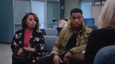 WOMAN: AH. DO YOU KNOW
HER WHEREABOUTS? - Tyler Perry's The Oval