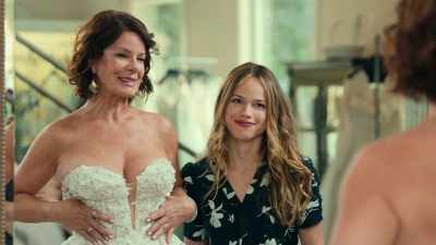-[woman] aw...
-[hailey] mm, mm, mm! - Daughter of the Bride