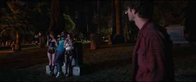 (WOMAN CHUCKLES) - Under the Silver Lake