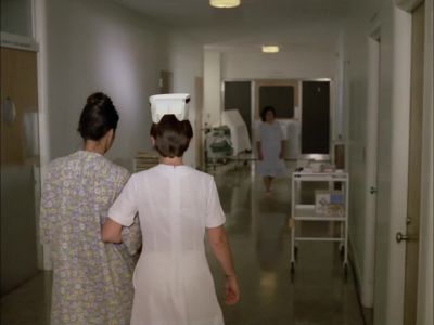 Woman: DR. MACKLIN,
TELEPHONE, PLEASE. - Hawaii Five-O