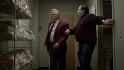Woman: Help, get it off! - Fargo