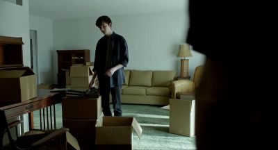 Woman: Is he dead? - Miss Peregrine's Home for Peculiar Children