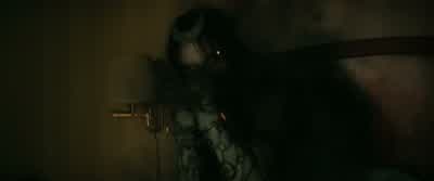WOMAN: Log time of death. - Suicide Squad