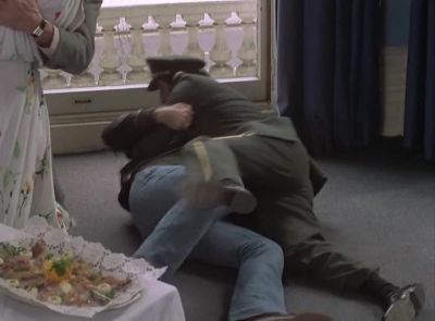 WOMAN Oh my God - Magnum, P.I.