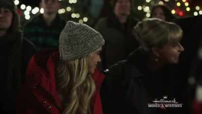 woman-oh-its-beautiful - A Song for Christmas
