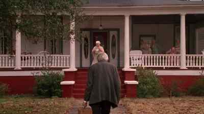 Woman: OH,
THE JUDGE IS HERE. - The Grass Harp