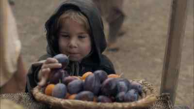 WOMAN: Oi! What you think you're doing? - The Musketeers