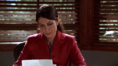 Woman on pa: Dr. - House