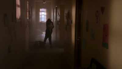 -[woman screaming]
-[baby crying] - Waco