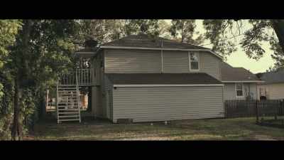 [woman] So...
this is where Debbie's apartment was. - The Innocent Man