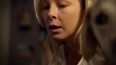 [WOMAN SPEAKING INDISTINCTLY] - Zoo