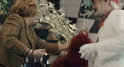 WOMAN: Thank you. - The Imaginarium of Doctor Parnassus