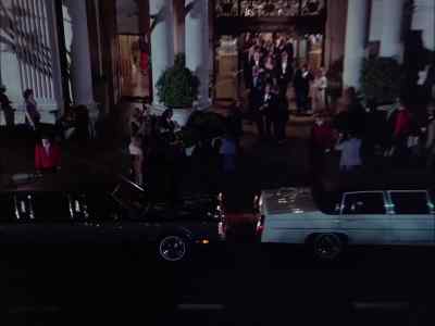 [Woman]
There he is. Get a shot, guys. - Murder, She Wrote