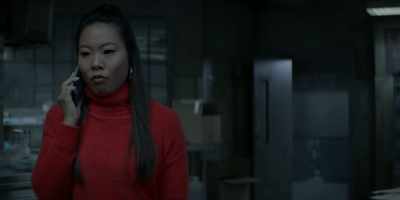 WOMAN: * WE CAN
ALWAYS BEGIN... * - Batwoman