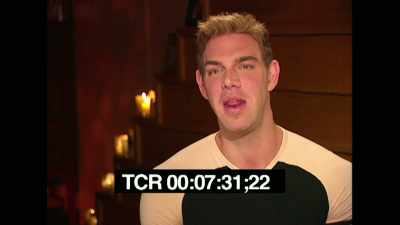 ‐[woman] We have...
‐I need a number. - Larger than Life: The Kevyn Aucoin Story