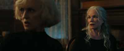 -WOMAN: What’s going on?
- - The Manor