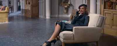 -[Woman] Yes?
- Bingo. - How to Marry a Millionaire