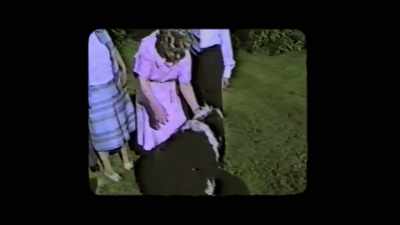 [women chattering] - The Cult of The Family