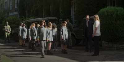 [Women vocalizing eerily] - The Midwich Cuckoos