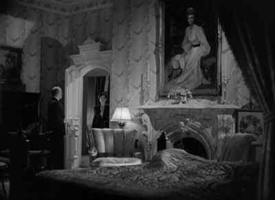 Won't you come in,
Miss Holloway? - The Uninvited